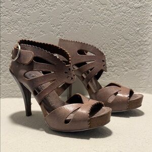 Pedro Garcia Brown Heels